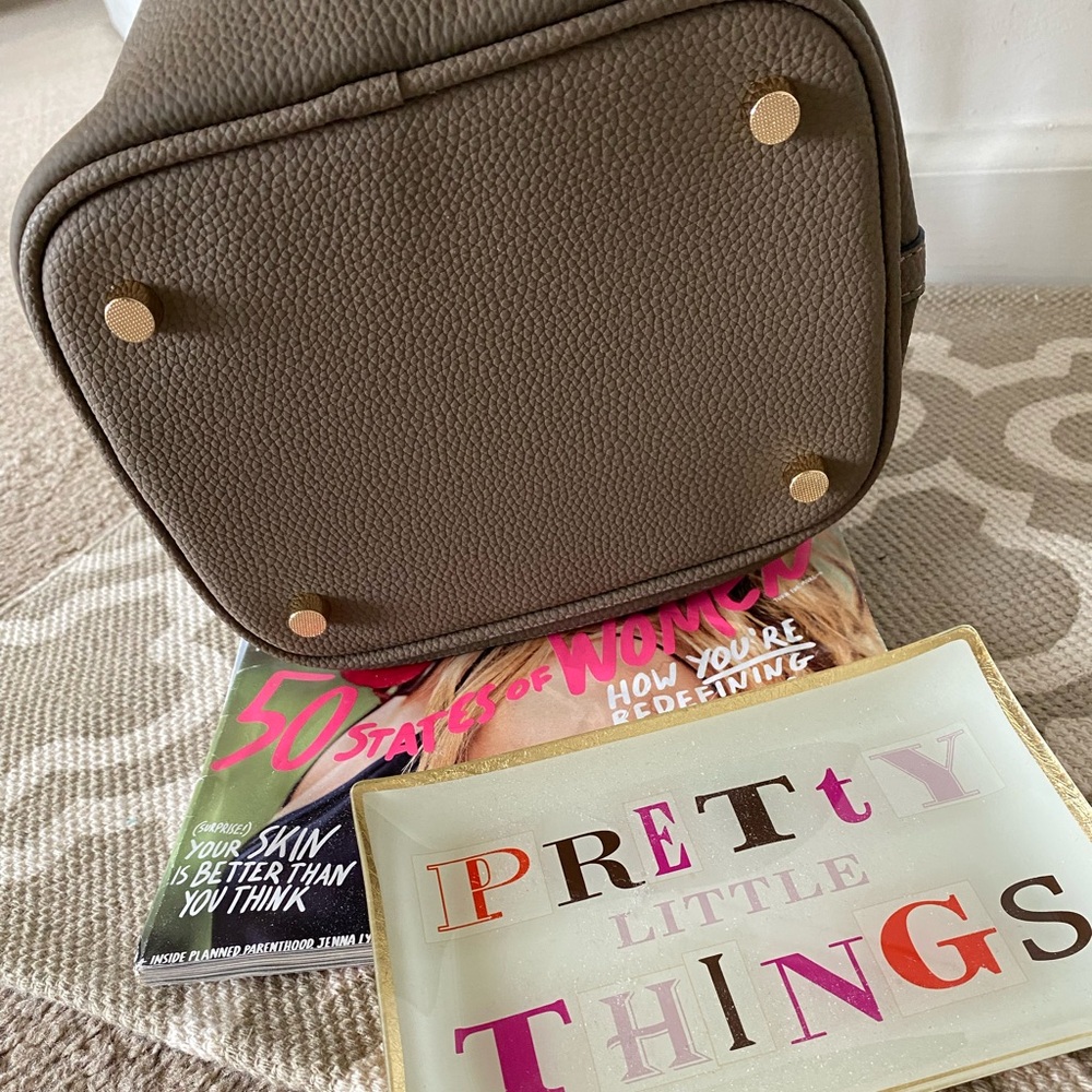 Soft leather bucket bag; NWOT - Picture 7 of 12